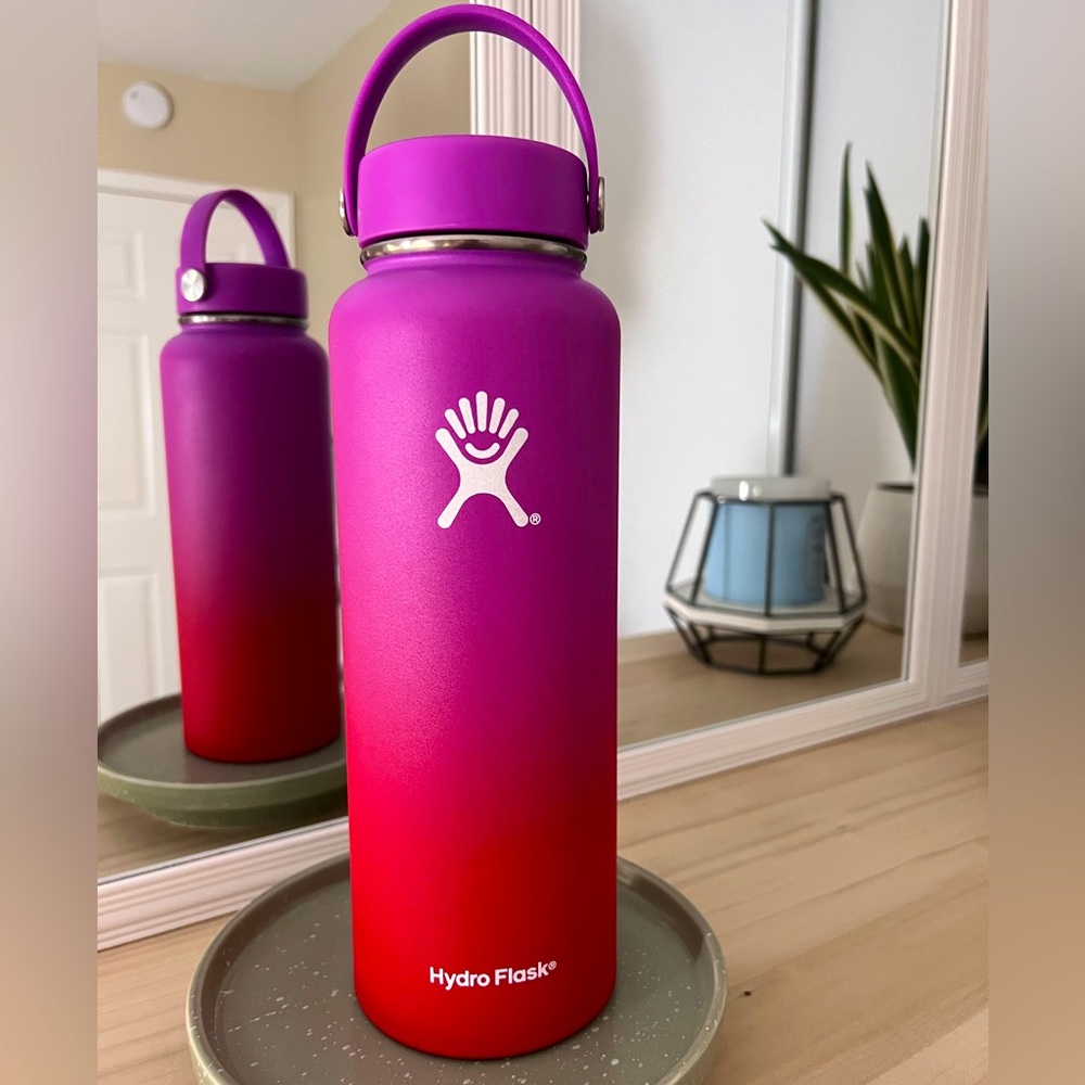 HTF Wildflower Hydro Flask 40oz